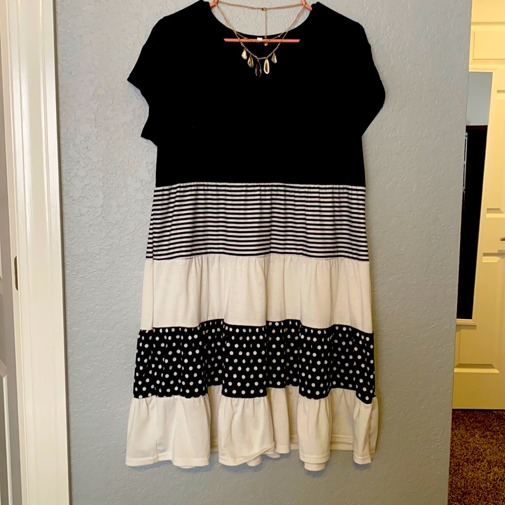 Black and white size medium dress.